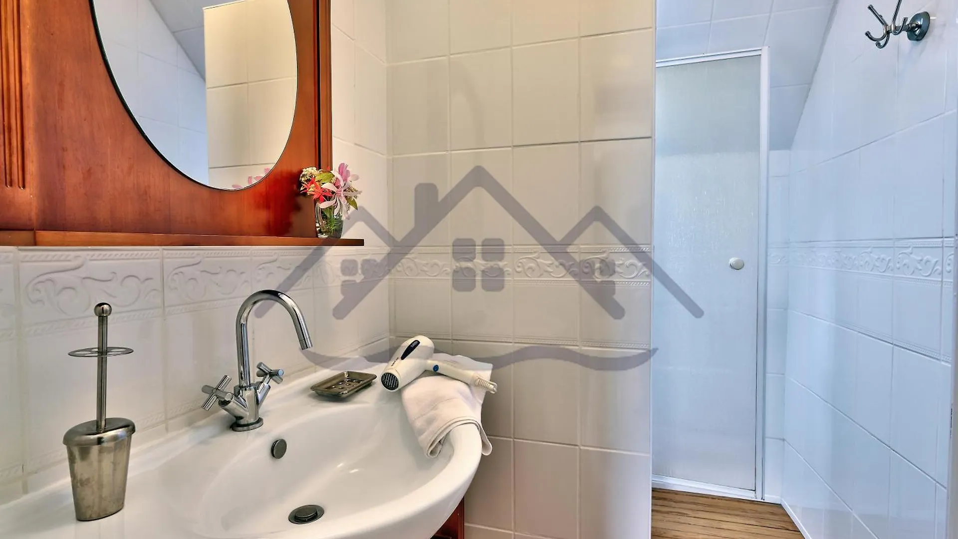 Localise - M6A - Ty Heol - Maison De Vacances A Quelques Pas Du Port Et Des Plages - Jardin Avec Terrasse Entierement Clos - Wifi Inclus Treffiagat Holiday home
